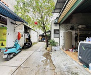 Bán gấp nhà đường số3 bhh gần aeon tân phú hẻm xe hơi gần mặt tiền 60m2 nhỉnh 2 tỷ