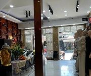 Bán nhà mặt tiền lê đình thám, 6.1 x 12m, 1 lầu, nở hậu, vị trí đẹp, giá tốt