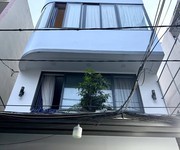 Nhà hxh đường nam kỳ khởi nghĩa  phường 7 quận 3 cũ.