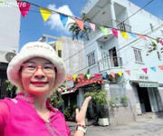 Bán nhà 3 mặt tiền xe hơi quay đầu - đường tôn thất thuyết quận 4 - sát trường học vĩnh hội