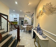 Bán nhà siêu đẹp đẹp ngọc thuỵ long biên 45m 5 tầng gara- ô chờ thang máy full nội thất 12 tỷ tl