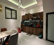 Bán nhà nguyễn văn cừ long biên,oto,ngõ thông,lô góc,dân xây,sát phố,35m