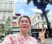 Siêu phẩm ngay biệt thự của các đại gia siêu xe - bán nhà 2 mặt tiền kinh doanh đường trần quốc