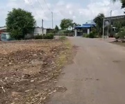 Chỉ 650tr có ngay lô đất ngang 7x27 có 80 thổ cư đường nhựa . tại suối rao- châu đức