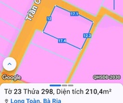 Góc 3 mt đường trần chánh chiếu.long toàn hcm