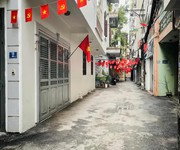 Phân lô - morning đỗ cửa - dân xây chắc chắn - 2 thoáng trước sau  10.9 tỷ