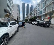 Nhà mặt tiền đường nguyễn ngọc phương phường 19 bình thạnh cũ.