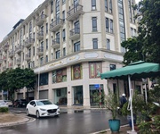 Siêu phẩm lk nông quốc chấn nhà mới, vỉa hè rộng, ô tô vào nhà ở kinh doanh đỉnh Siêu phẩm lk nông quốc chấn nhà mới, vỉa hè rộng, ô tô vào nhà ở kinh doanh đỉnh