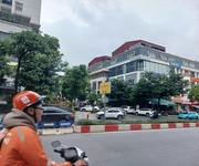 1 Siêu phẩm lk nông quốc chấn nhà mới, vỉa hè rộng, ô tô vào nhà ở kinh doanh đỉnh 1 Siêu phẩm lk nông quốc chấn nhà mới, vỉa hè rộng, ô tô vào nhà ở kinh doanh đỉnh