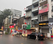 Em hoa chính chủ cần b.á.n gấp nhà trung tâm đống đa   8,9 tỷ ,vị trí vàng, 2 mặt ngõ, đang cho