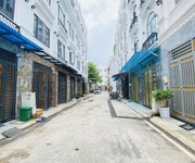 Bán gấp nhà hồ văn long gần ngã tư gò mây hẻm 8m xe hơi ngủ nhà 28m2,4tầng nhỉnh 2tỷ