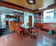 Biệt phủ châu âu   đất 461m    nội thất gỗ sang trọng   2 mặt tiền đường