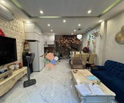 Bán nhà gần Hồ Ba Mẫu 42m2 5T MT rộng, 30m ra ô tô tránh, ngõ thông, trước nhà rộng, hơn 12 tỷ