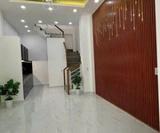 Nhà võ trứ p.chánh hưng  p9q8  3lầu sân thượng