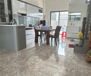 Bán nhà 3 tầng, 3pn, đường 160, tăng nhơn phú a, q9, tp hcm. dt 100m2, sh, giá 6.7 tỷ.