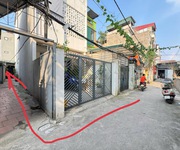 Bán nhà c4 ngõ 405 ngọc thuỵ 57m gần oto chỉ nhỉnh 4 tỷ. lh 0936123469