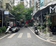 Bán nhà phân lô phố ngụy như kon tum - phố vip kinh doanh sầm uất, vỉa hè rộng giá 21,5 tỷ