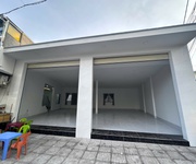 Bán căn góc dương hiến quyền sát biển nha trang diện tích: 150m   ngang gần 9m cực thoáng     hiện