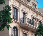 Gần hồ  bán lk san hô 21 -152 dt 56mx5t hoàn thiện 8.8 tỷ có sổ áp góc gần cụm chung cư vin 2