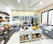 Mặt phố ngọc thụy   114m    5 tầng   gara   sân thượng view toàn cảnh sông hồng   nhà đẹp lung linh