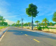 Bán gấp lô đất đẹp nằm ngay trục công viên, hồ bơi, khu vui chơi, bán lỗ gần 400tr