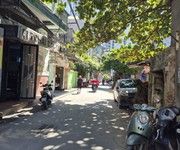 hoàng mai   40m   5 tầng   lô góc   ô tô đỗ cửa   mặt ngõ thông   kinh doanh đỉnh