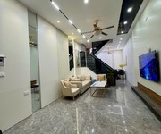 Bán nhà hoàng văn thái - ô tô vào nhà - 15,9 tỷ 45m2 5 tầng - sổ đỏ nở hậu