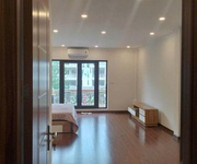 3 Bán nhà nguyễn văn linh. 50m . không cõ căn thứ hai. gần trường,chợ , vinhome . có thể kinh doanh