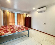 Bán nhà tt, láng hạ 30/100m2, t3,4,5, mt5m, 4.3 tỷ, ba đình. dòng tiền.