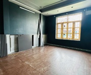 2 Cho thuê nhà mặt đường Trần Nguyên Hãn  gần trường Y  - vỉa hè siêu rộng - giá tốt 18 tr/tháng