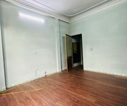 3 Cho thuê nhà mặt đường Trần Nguyên Hãn  gần trường Y  - vỉa hè siêu rộng - giá tốt 18 tr/tháng