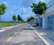 3 Chủ kẹt tiền cần bán gấp lô 105m2 đất đường số 28, gần vòng xoay Hòa Long.