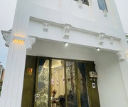 Giảm sâu 300 triệu   chính chủ bán gấp biệt thự mini hóc môn