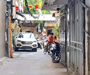 Phố hiếm nhà bán    nhà riêng tại xuân thuỷ/ cầu giấy- dt 48m2- ô tô qua nhà- lô góc- mặt ngõ kinh