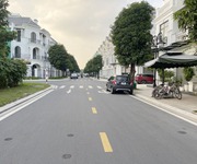 Cần bán 150m2 biệt thự 3,5 tầng Sao Biển 10 - Vin Gia Lâm. Gần biển hồ Ngọc Trai   Biển hồ Nước Mặn