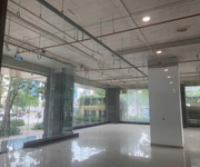Cho thuê mặt bằng 243m2 tầng 1 Tòa 6th Element, phù hợp Ngân hàng, Nhà Hàng, Thời Trang, Showroom Cho thuê mặt bằng 243m2 tầng 1 Tòa 6th Element, phù hợp Ngân hàng, Nhà Hàng, Thời Trang, Showroom