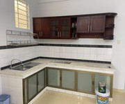 Bán nhanh căn 70m    sổ đỏ   giá 2.32 tỷ, nhà rộng thoáng