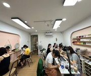 Sang tiệm nail gội khu phan xích long Sang tiệm nail gội khu phan xích long