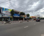 Căn góc hiếm   bám đường 31,86m   ngay trung tâm phố tương lai thông sân bay cũ ra biển gần . 2