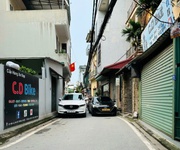 Bán nhà phố trạm, long biên   30m    5 tầng   7.x  tỷ   ngõ ô tô đi qua nhà
