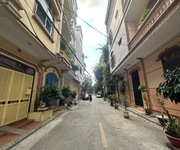 Bán nhà trung tâm phường việt hưng. 52m x 4t oto tránh, khu phân lô quân đội, dân trí, nhỉnh 12 tỷ