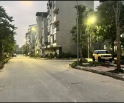 1 Tái định cư ngọc thụy, long biên - 50m ra hồ, kd đỉnh - lô góc 3 mặt - 13 tỷ hơn  ctl