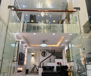 Bán nhà giếng mứt 42/45m2. 6 tầng. mặt tiền 4.1m. giá 13.3 tỷ hai bà trưng hà nội