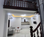 Nhà kiệt thẳng thông, 20m ra mt lê độ, 38m2, gác lửng đúc cứng đẹp ở ngay 2.x tỷ