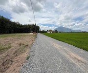 2 Chính chủ đi nước ngoài cần bán gấp lô đất ở Dương Minh Châu Tây Ninh, giá chỉ 6,8 triệu/m2, SHR