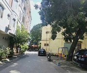 Bán nhanh nhà đẹp kđt văn quán - trước nhà là sân chơi cực thoáng, đỗ ô tô cả ngày