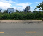 Bán lô đất mặt tiền đầm sen nam hòa xuân, đường 7,5m, chỉ hơn 6 tỷ