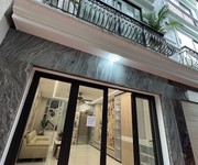 Quanh 9 tỷ có căn nào tốt hơn tại thạch bàn 40m2 6t thang máy, ô tô đỗ cổng