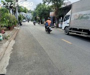 Nhà lô góc 2 mặt tiền chợ - phù hợp cho khách vừa ở vừa kinh doanh mua bán, dt11 x 20   190m2