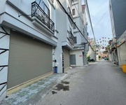 Hiếm 51m yên lộ yên nghĩa  5 tầng thang máy ôtô qua nhà  bãi đậu xe cách nhà 20m bạt ngàn tiện